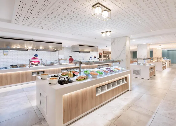 بيست تينيريفي 4*